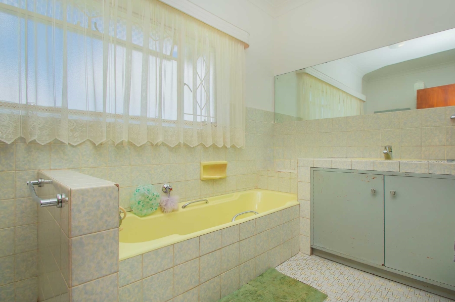 4 Bedroom Property for Sale in Monument Gauteng