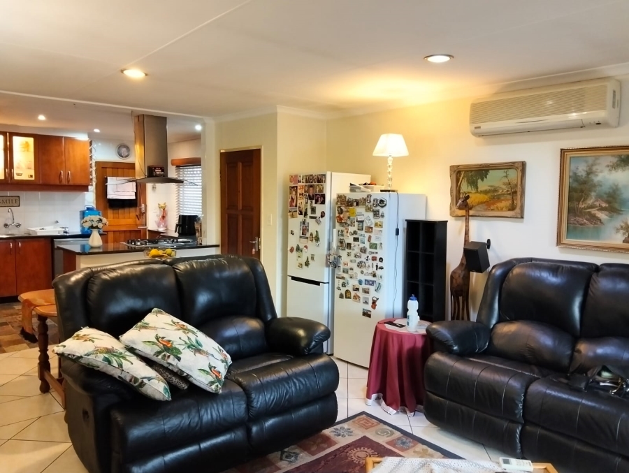 2 Bedroom Property for Sale in Terenure Gauteng