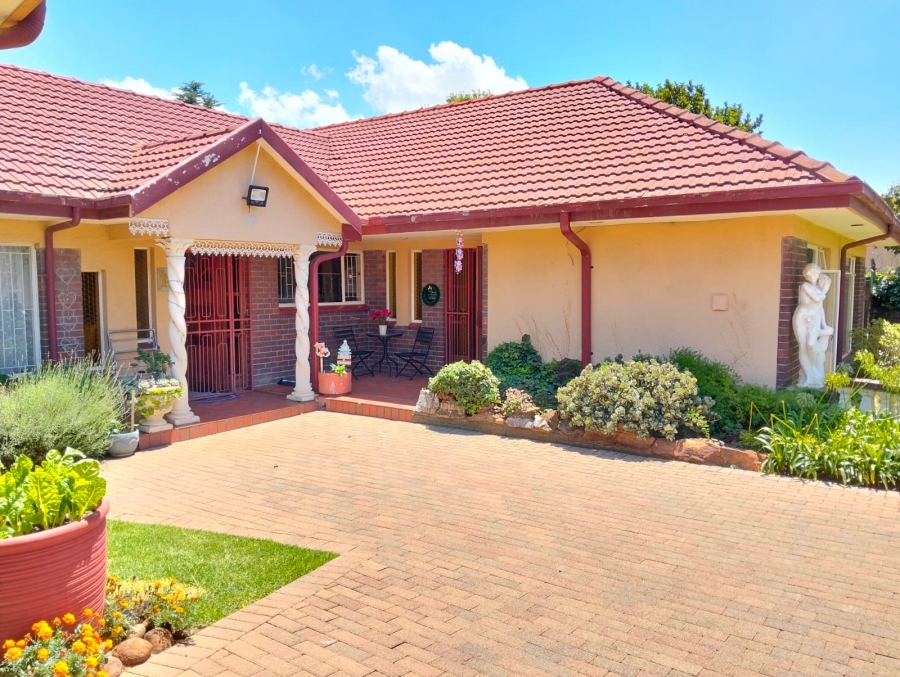 3 Bedroom Property for Sale in Norkem Park Gauteng