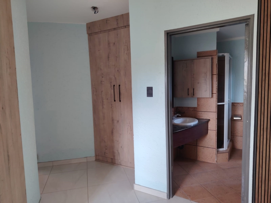 To Let 3 Bedroom Property for Rent in Norton Home Estate AH Gauteng