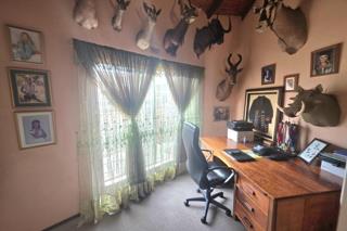 5 Bedroom Property for Sale in Sunward Park Gauteng