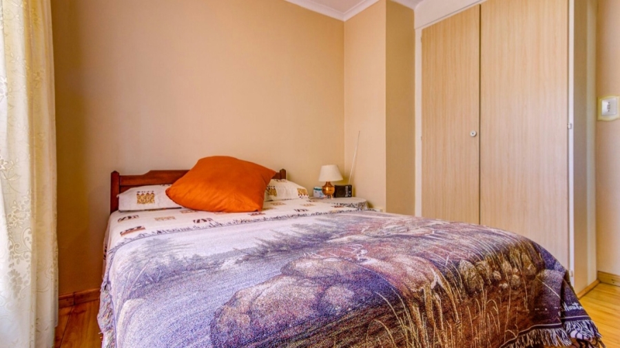 3 Bedroom Property for Sale in Glen Marais Gauteng