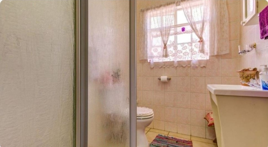 3 Bedroom Property for Sale in Glen Marais Gauteng