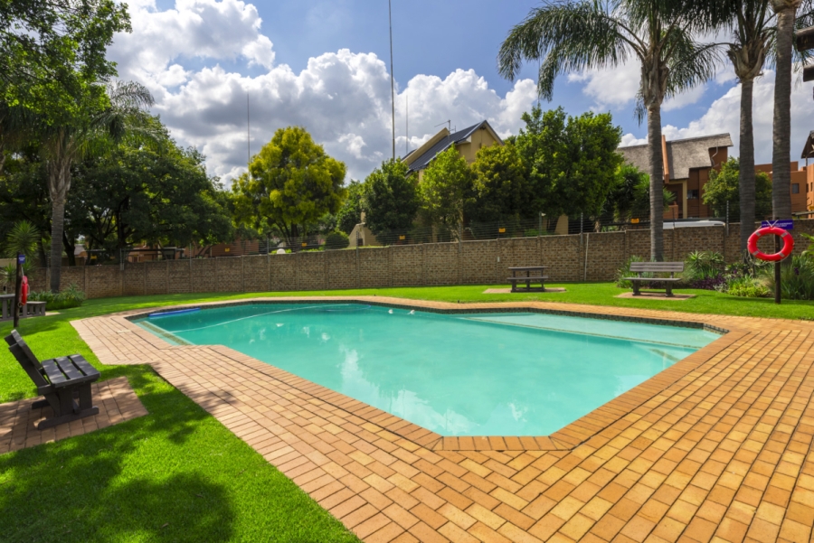 2 Bedroom Property for Sale in Eden Glen Gauteng