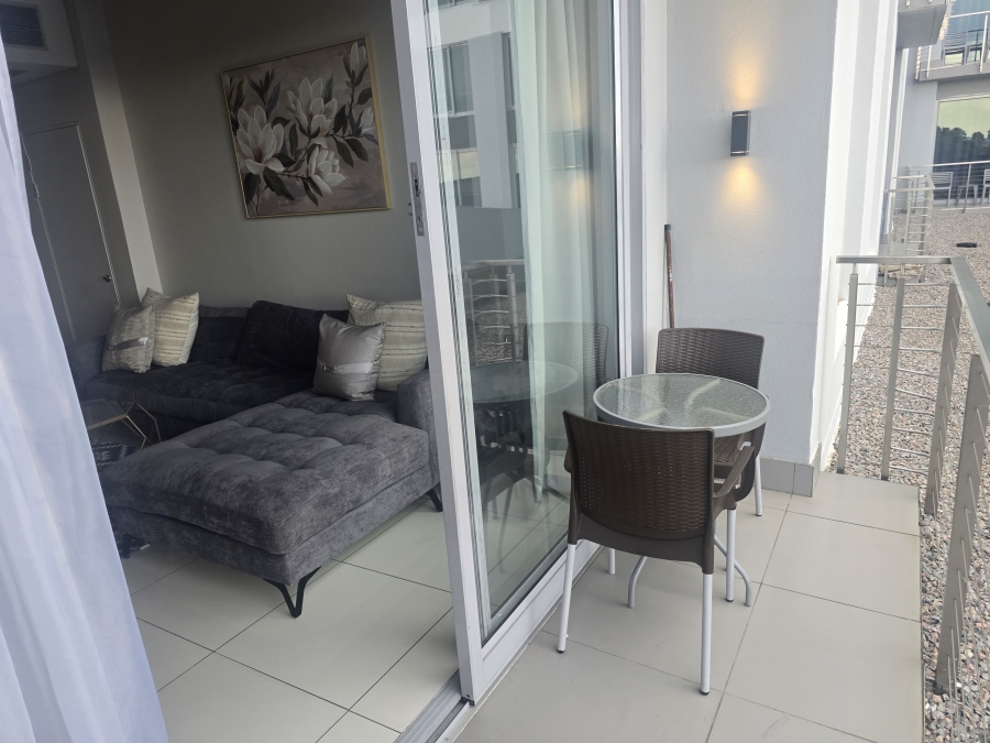 To Let 2 Bedroom Property for Rent in Sandown Gauteng