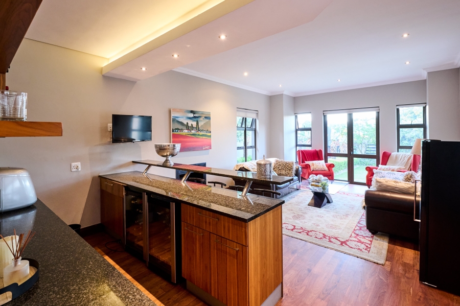 5 Bedroom Property for Sale in Waterfall Country Estate Gauteng