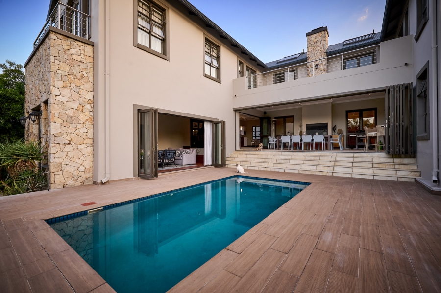 5 Bedroom Property for Sale in Waterfall Country Estate Gauteng