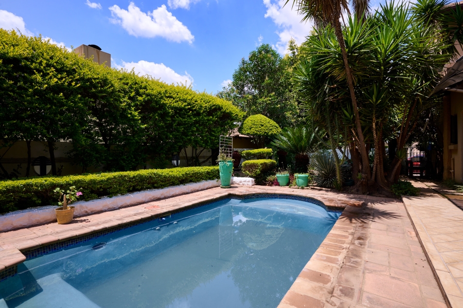 4 Bedroom Property for Sale in Erand Gardens Gauteng