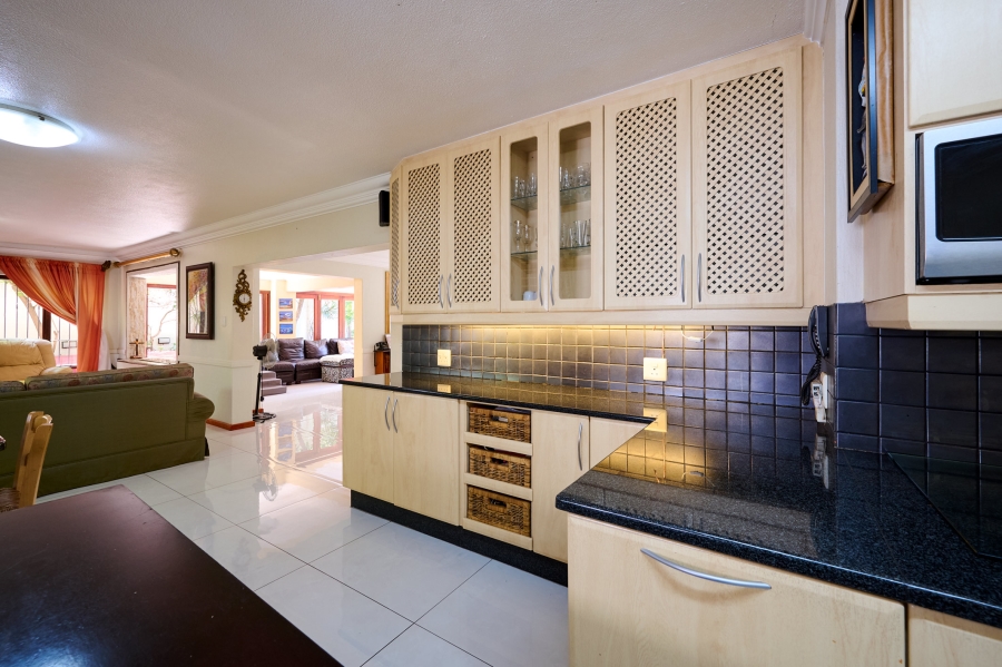 4 Bedroom Property for Sale in Erand Gardens Gauteng