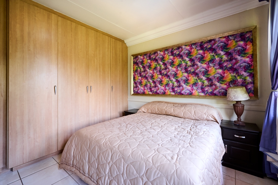 4 Bedroom Property for Sale in Erand Gardens Gauteng