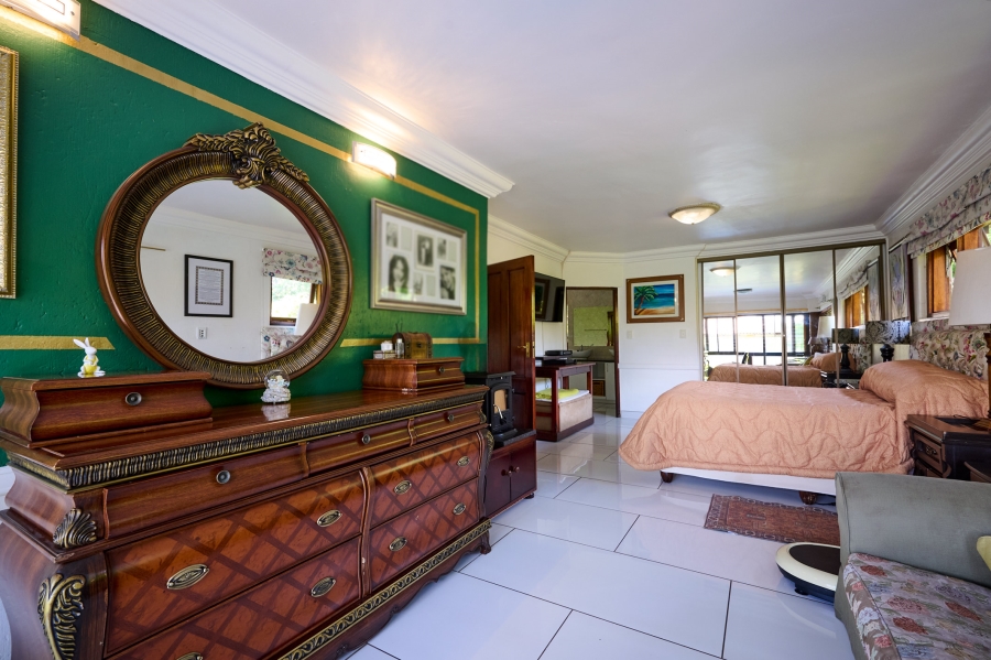 4 Bedroom Property for Sale in Erand Gardens Gauteng