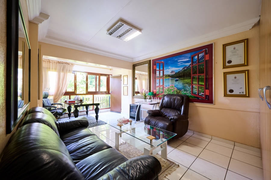 4 Bedroom Property for Sale in Erand Gardens Gauteng