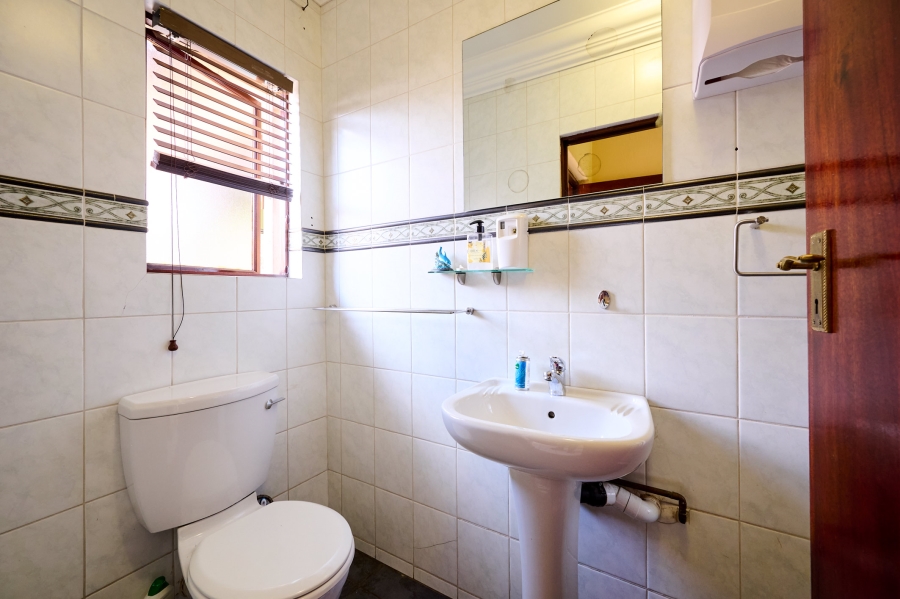 4 Bedroom Property for Sale in Erand Gardens Gauteng