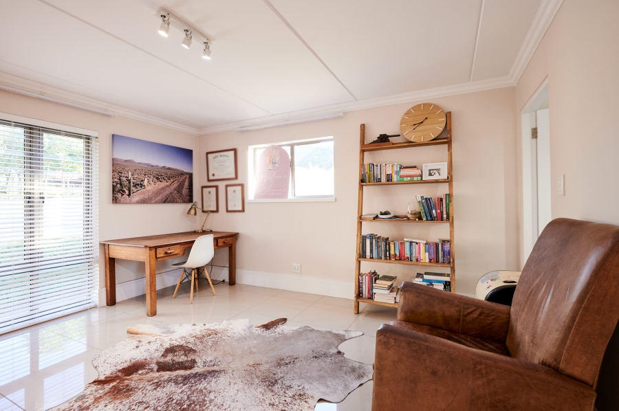 4 Bedroom Property for Sale in Waterfall Country Estate Gauteng