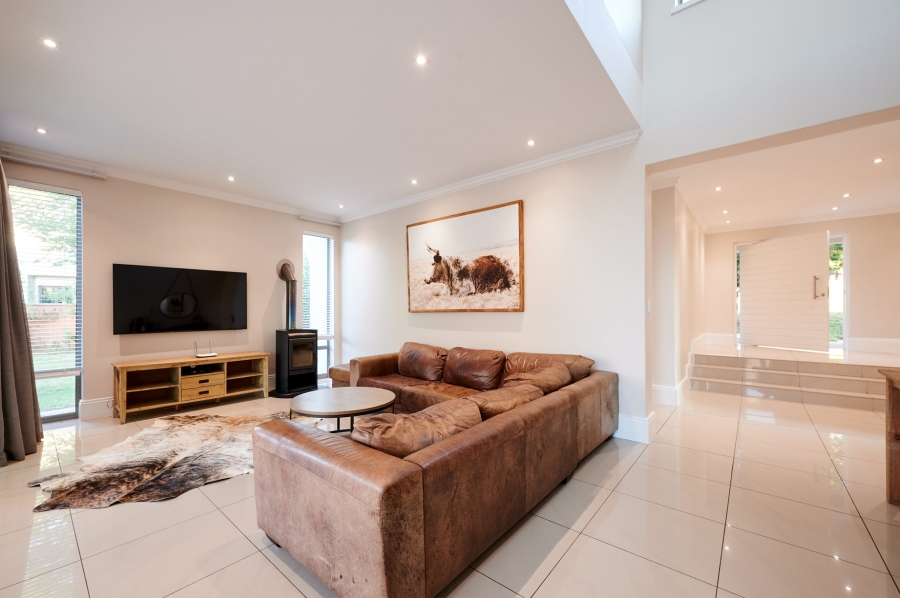 4 Bedroom Property for Sale in Waterfall Country Estate Gauteng