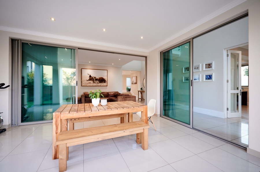 4 Bedroom Property for Sale in Waterfall Country Estate Gauteng