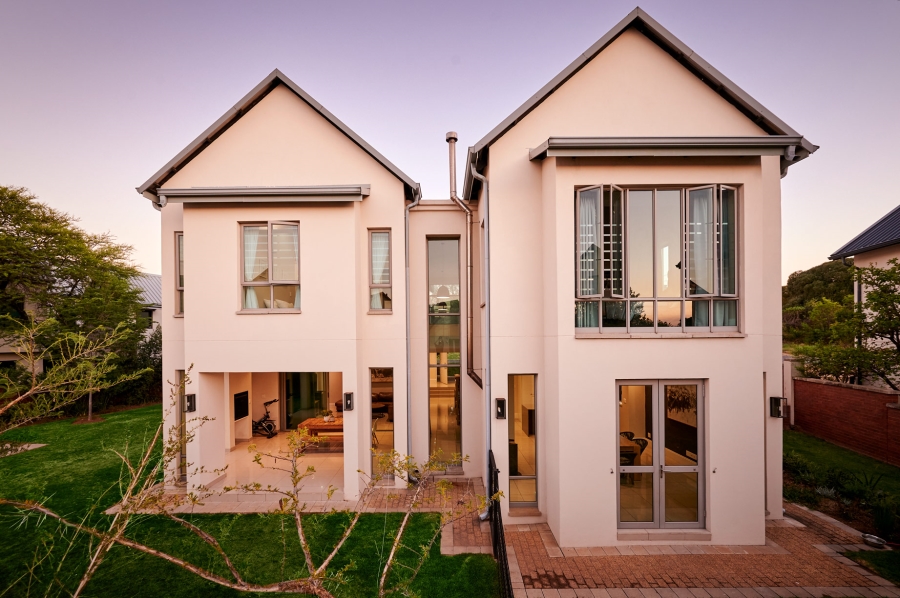 4 Bedroom Property for Sale in Waterfall Country Estate Gauteng