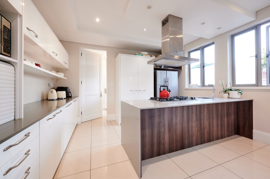 4 Bedroom Property for Sale in Waterfall Country Estate Gauteng