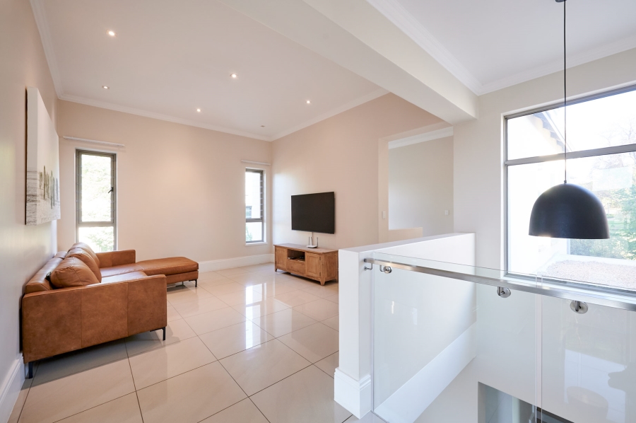 4 Bedroom Property for Sale in Waterfall Country Estate Gauteng