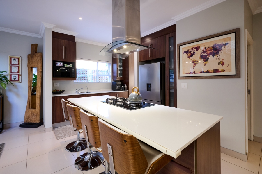 3 Bedroom Property for Sale in Waterfall Country Village Gauteng