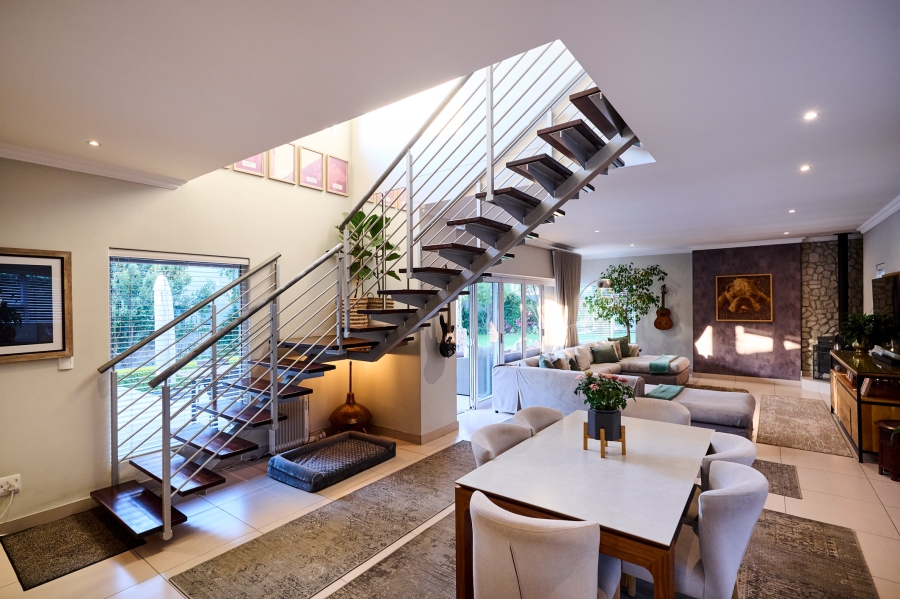 3 Bedroom Property for Sale in Waterfall Country Village Gauteng