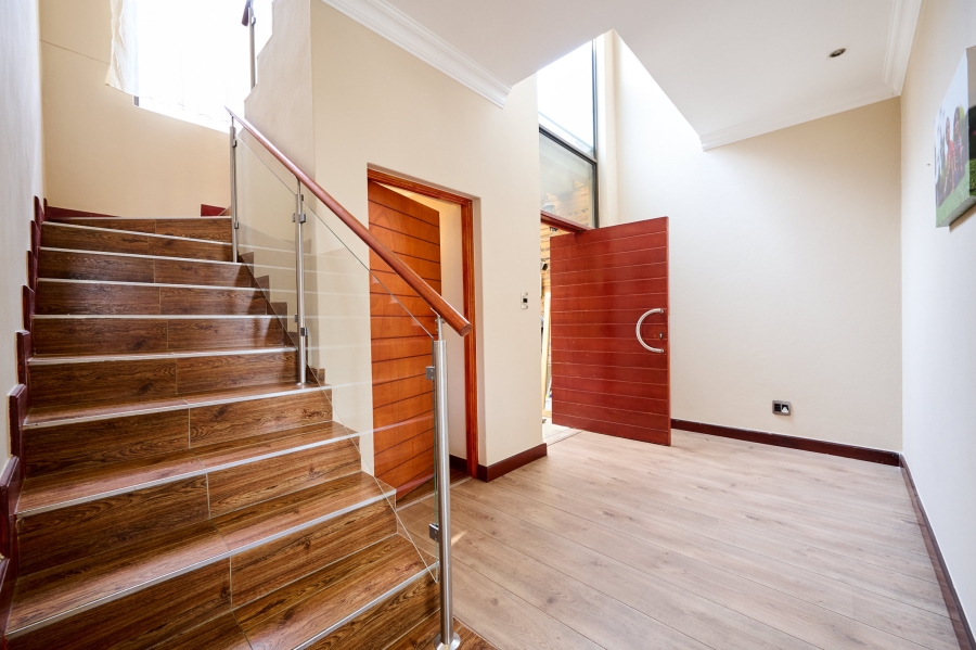 3 Bedroom Property for Sale in Carlswald North Estate Gauteng