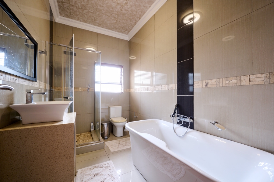 3 Bedroom Property for Sale in Carlswald North Estate Gauteng