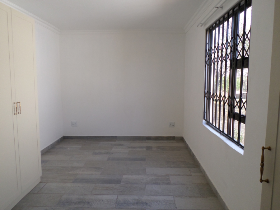 To Let 1 Bedroom Property for Rent in Knoppieslaagte Gauteng