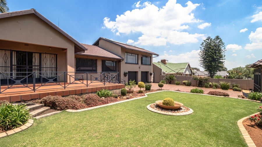 4 Bedroom Property for Sale in Croydon Gauteng