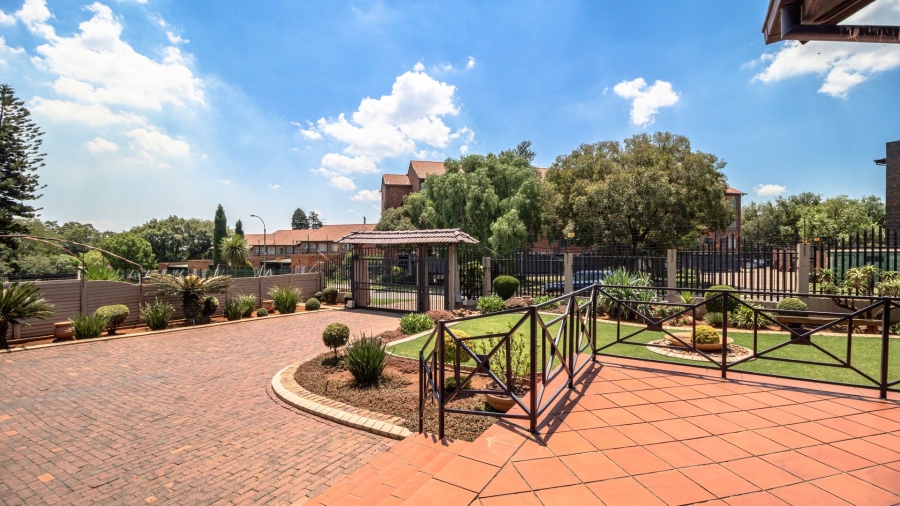 4 Bedroom Property for Sale in Croydon Gauteng