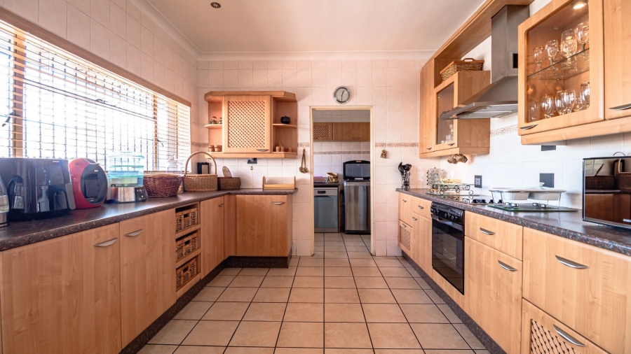 4 Bedroom Property for Sale in Croydon Gauteng