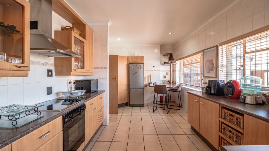 4 Bedroom Property for Sale in Croydon Gauteng