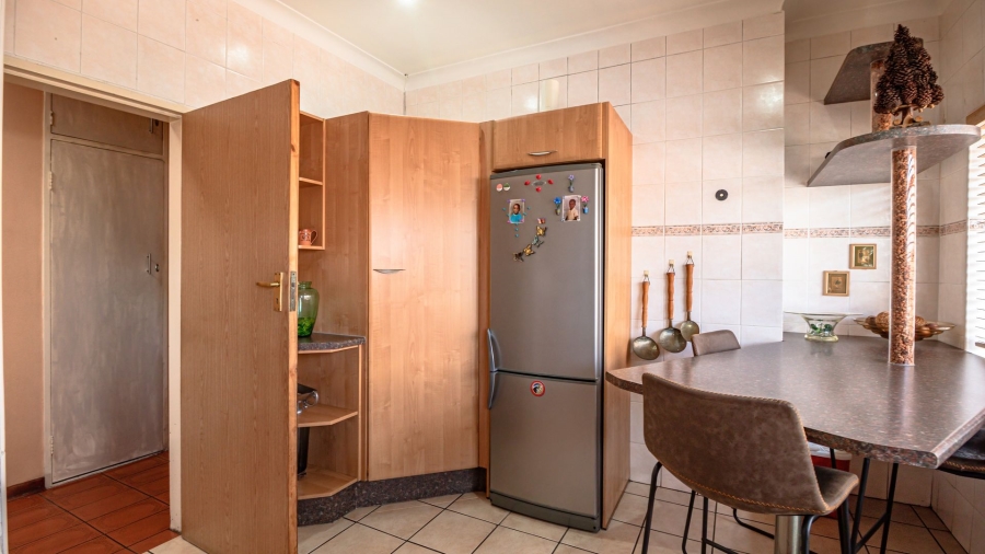 4 Bedroom Property for Sale in Croydon Gauteng