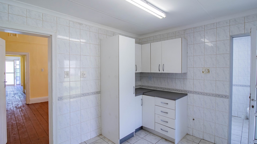 To Let 3 Bedroom Property for Rent in La Rochelle Gauteng