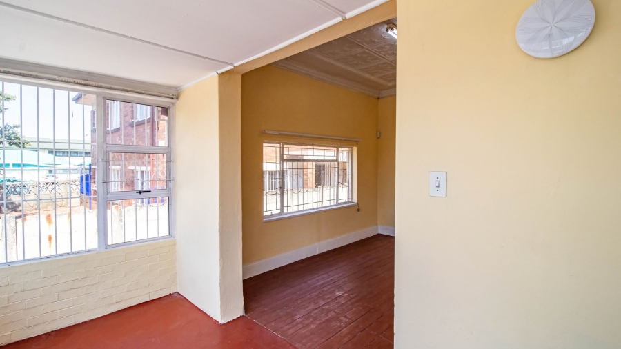 To Let 3 Bedroom Property for Rent in La Rochelle Gauteng