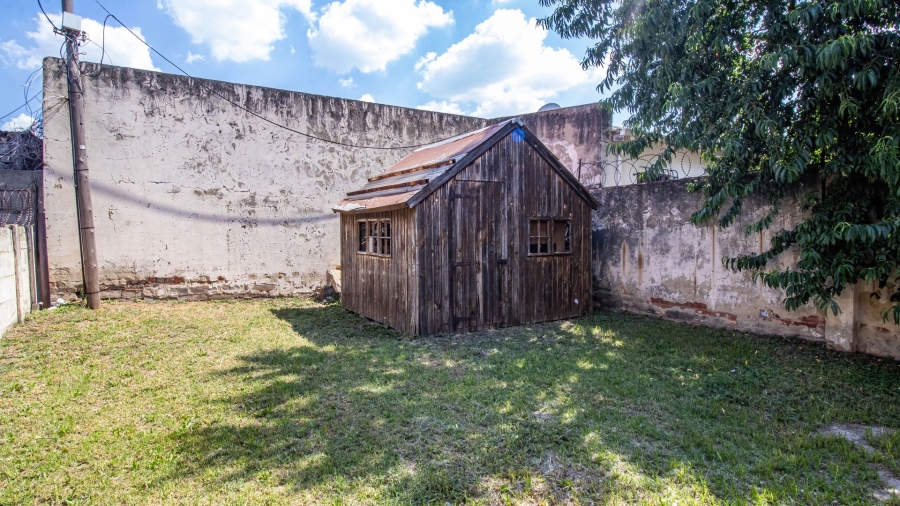 To Let 3 Bedroom Property for Rent in La Rochelle Gauteng