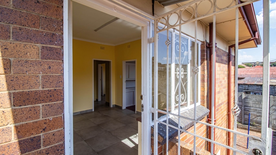 To Let 3 Bedroom Property for Rent in La Rochelle Gauteng