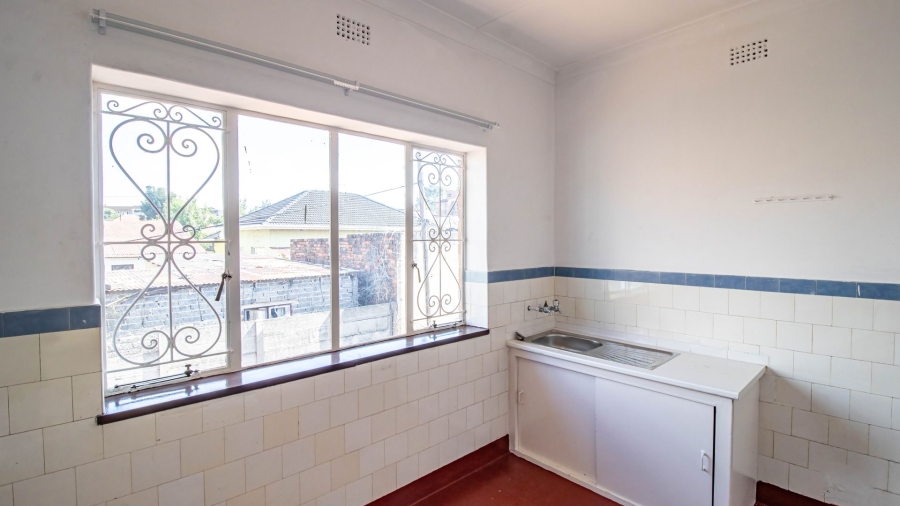 To Let 3 Bedroom Property for Rent in La Rochelle Gauteng