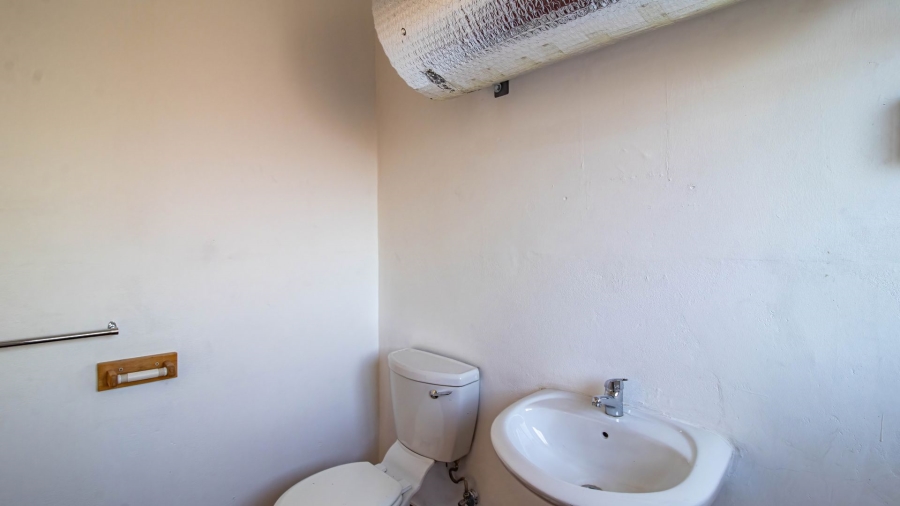 To Let 3 Bedroom Property for Rent in La Rochelle Gauteng