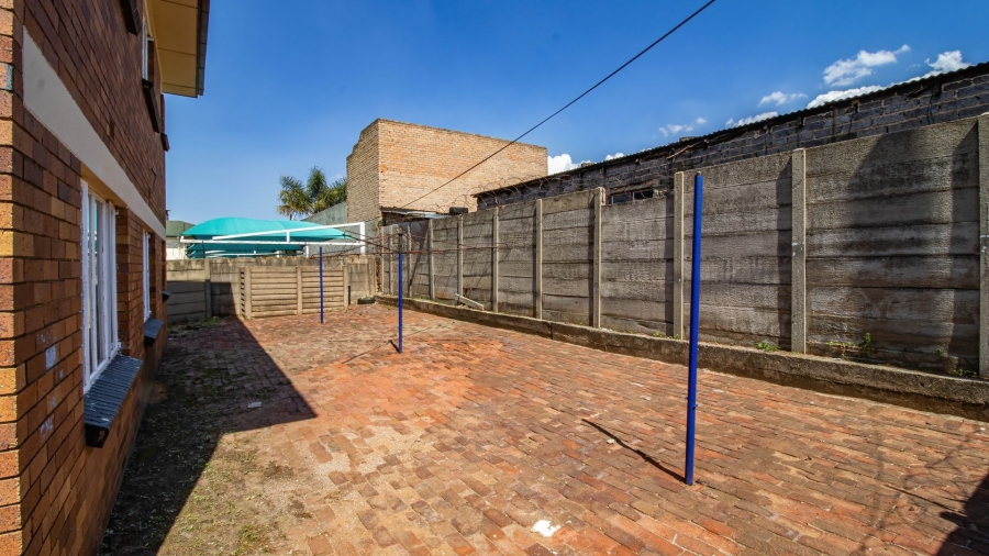 To Let 3 Bedroom Property for Rent in La Rochelle Gauteng