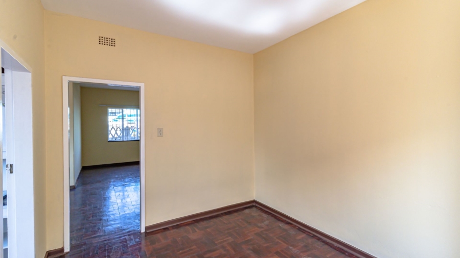 1 Bedroom Property for Sale in La Rochelle Gauteng