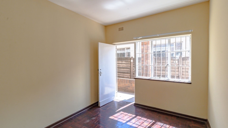 1 Bedroom Property for Sale in La Rochelle Gauteng