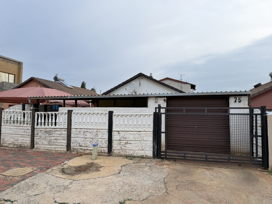 3 Bedroom Property for Sale in Ennerdale Gauteng
