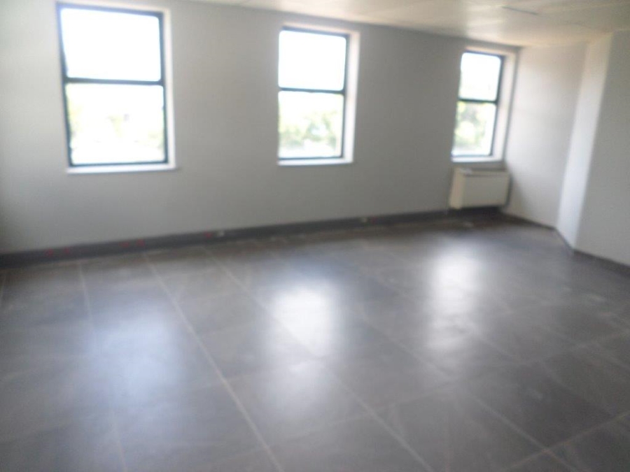 To Let commercial Property for Rent in Randjespark Gauteng