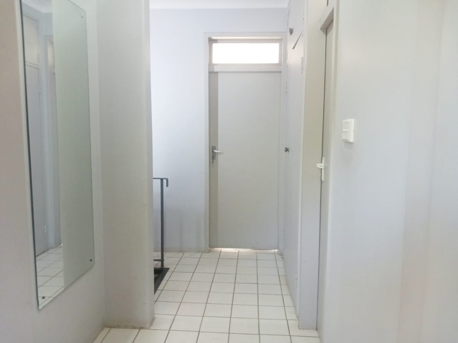 2 Bedroom Property for Sale in Windsor East Gauteng