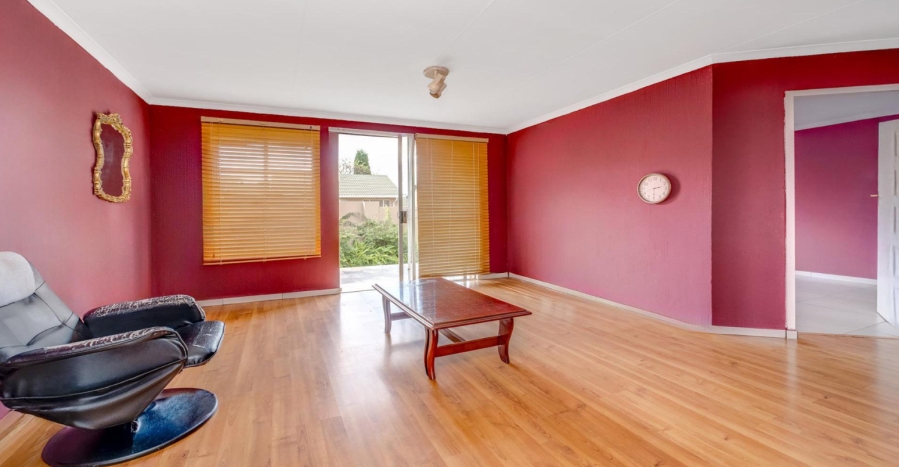 2 Bedroom Property for Sale in Sundowner Gauteng