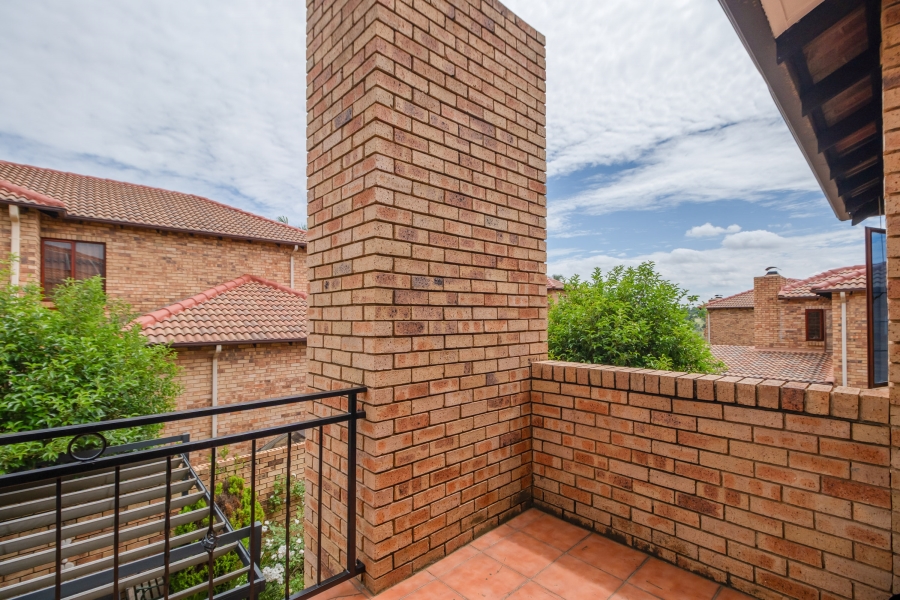 4 Bedroom Property for Sale in Willowbrook Gauteng