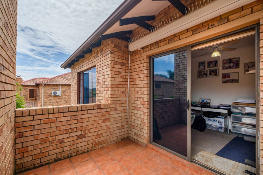 4 Bedroom Property for Sale in Willowbrook Gauteng