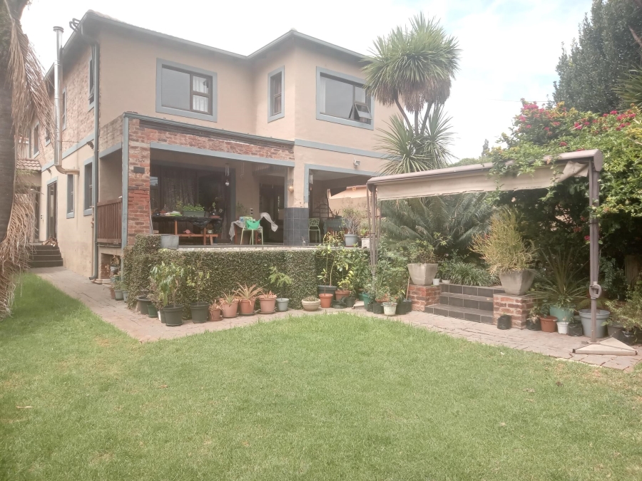 4 Bedroom Property for Sale in Kensington Gauteng