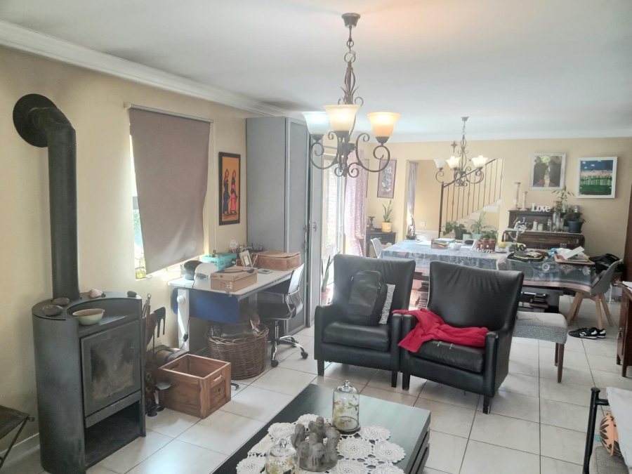 4 Bedroom Property for Sale in Kensington Gauteng